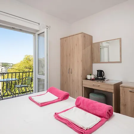 Bellevue Guest house