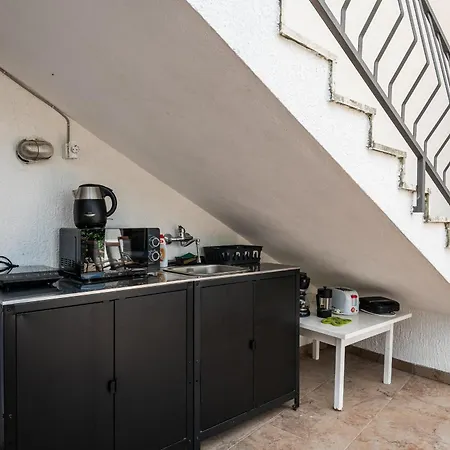Bellevue Gæstehus 3*